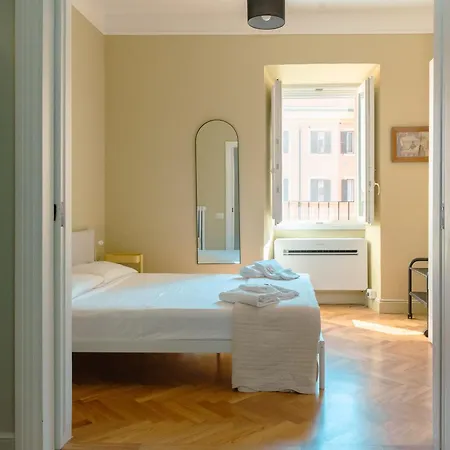 Lägenhet Tiber Luxury *