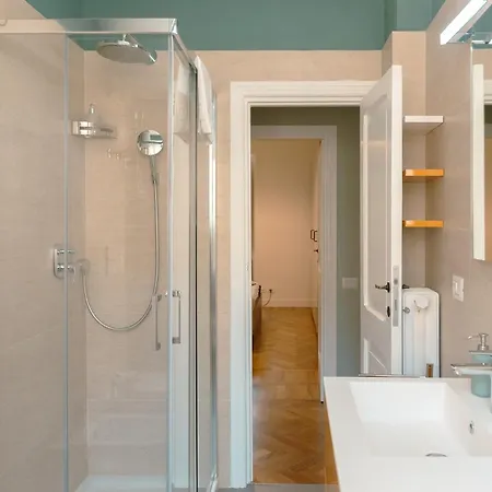 Tiber Luxury Rom