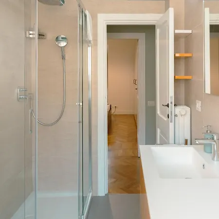 Tiber Luxury *